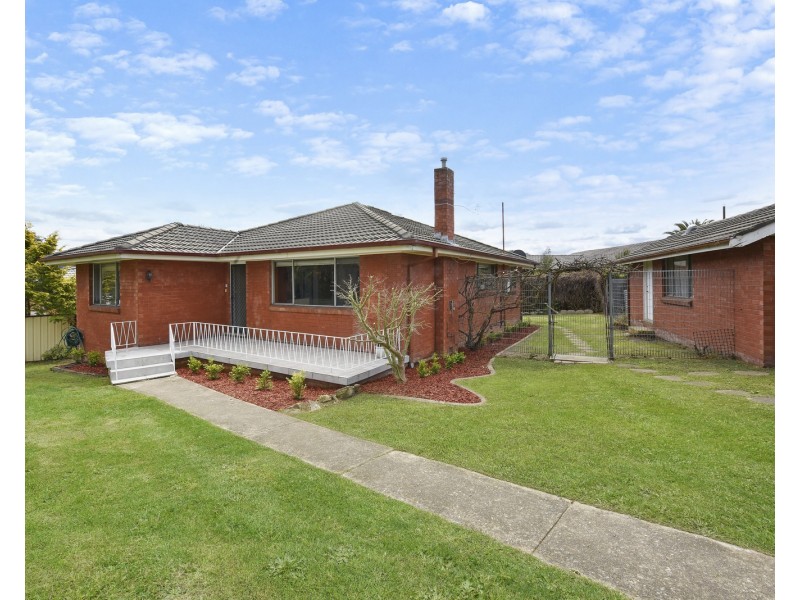 25 Maple Crescent, Lithgow NSW 2790