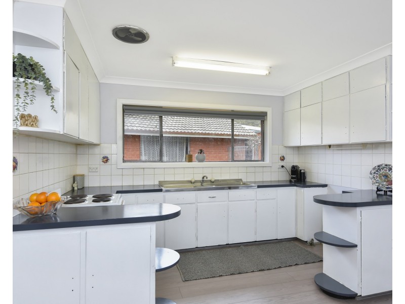 25 Maple Crescent, Lithgow NSW 2790
