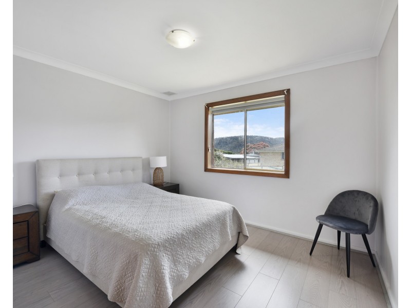 25 Maple Crescent, Lithgow NSW 2790