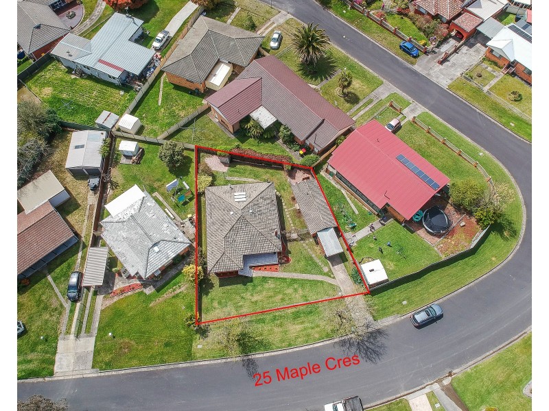 25 Maple Crescent, Lithgow NSW 2790
