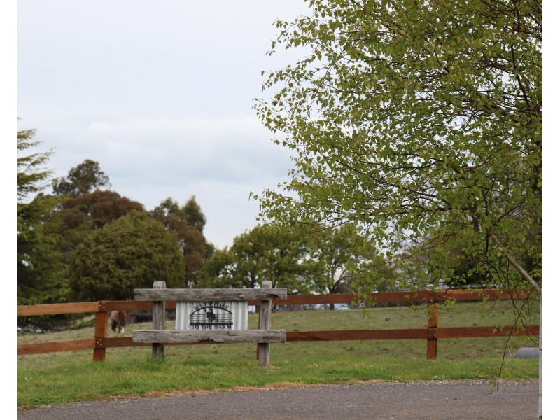 2899 Great Western Highway, Meadow Flat NSW 2795