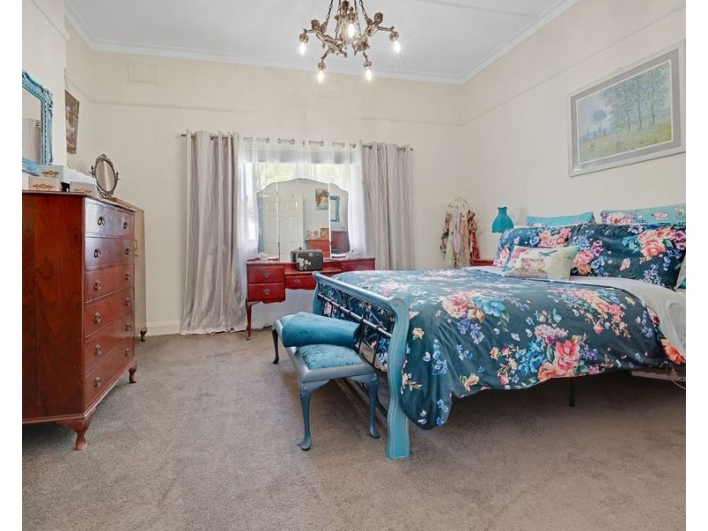 8 Wallerawang Road, Portland NSW 2847