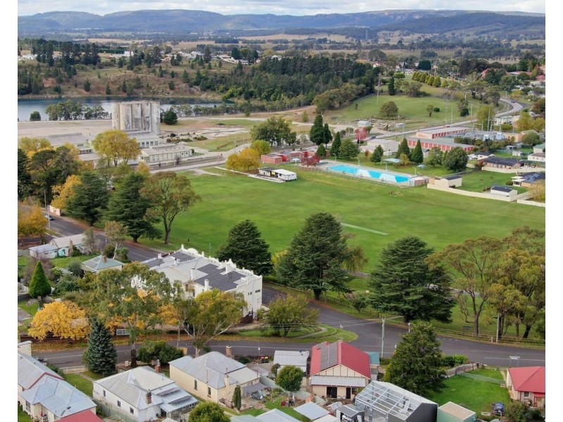 8 Wallerawang Road, Portland NSW 2847