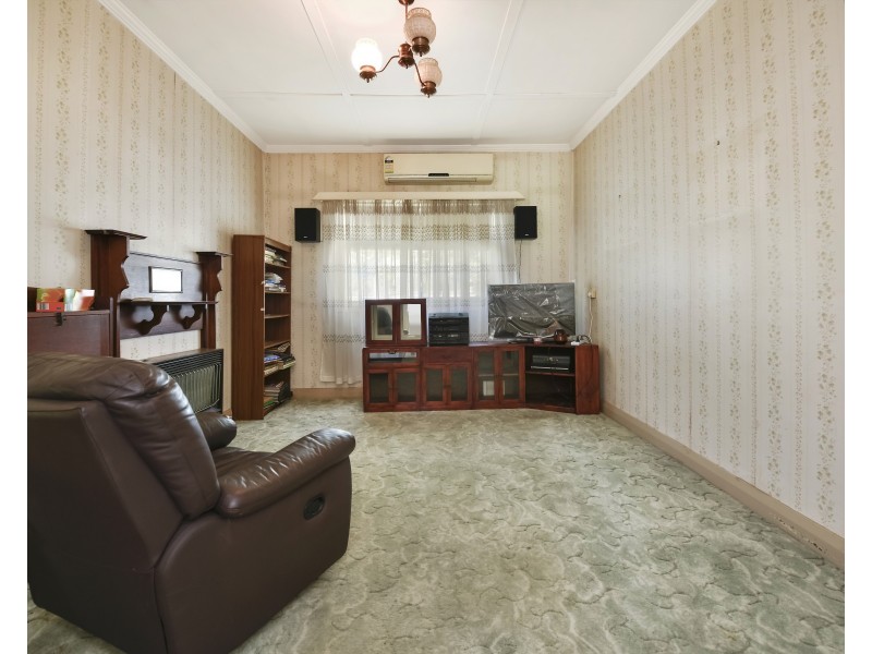 65 Sandford Avenue, Lithgow NSW 2790