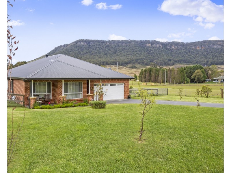 10 Collits Place, Little Hartley NSW 2790