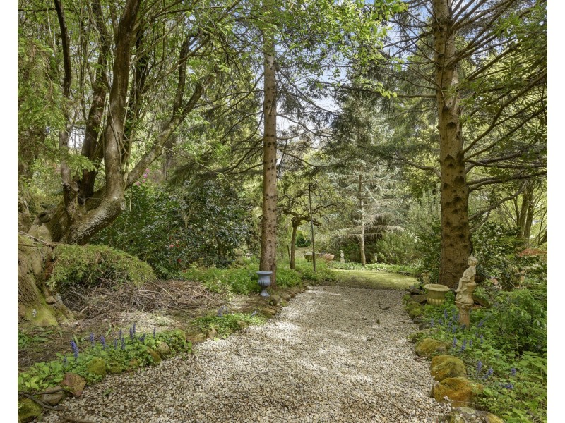 5 Doctors Gap Road, Lithgow NSW 2790