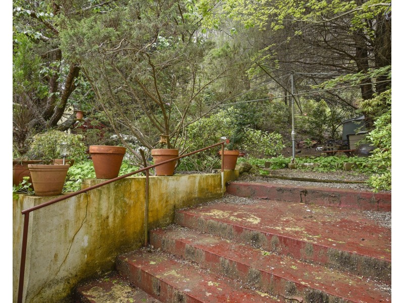 5 Doctors Gap Road, Lithgow NSW 2790