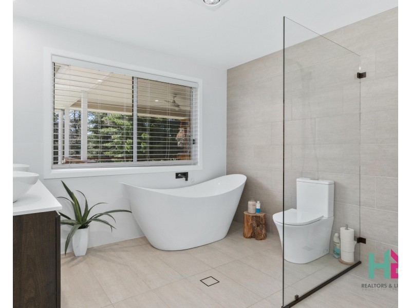 75 Oakey Forest Road, Marrangaroo NSW 2790