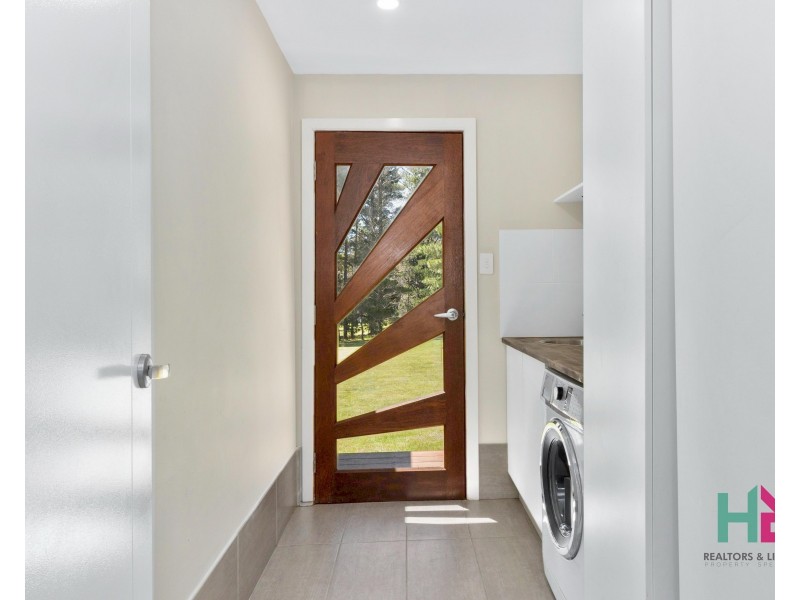 75 Oakey Forest Road, Marrangaroo NSW 2790