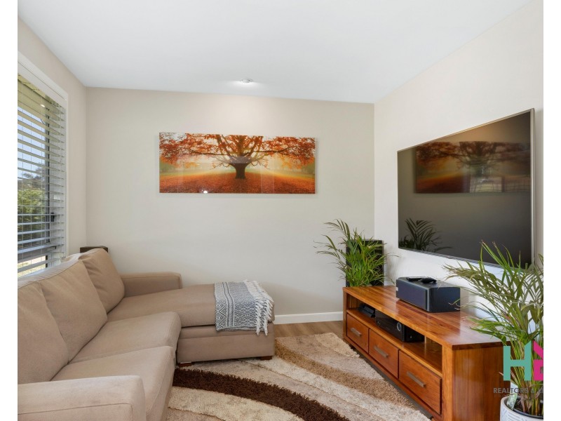 75 Oakey Forest Road, Marrangaroo NSW 2790