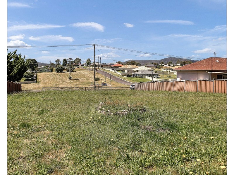 37 Cary Avenue, Wallerawang NSW 2845
