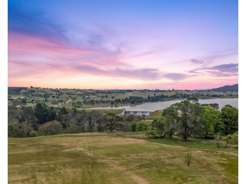 86 Rocky Waterhole Drive, Wallerawang NSW 2845