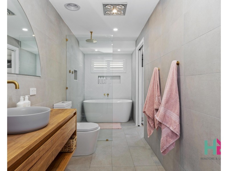 4 Amiens Street, Littleton NSW 2790