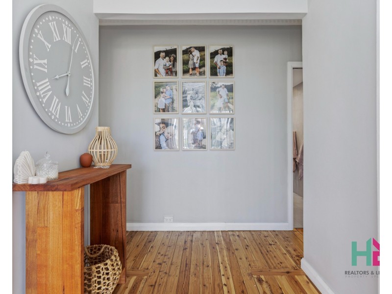 4 Amiens Street, Littleton NSW 2790