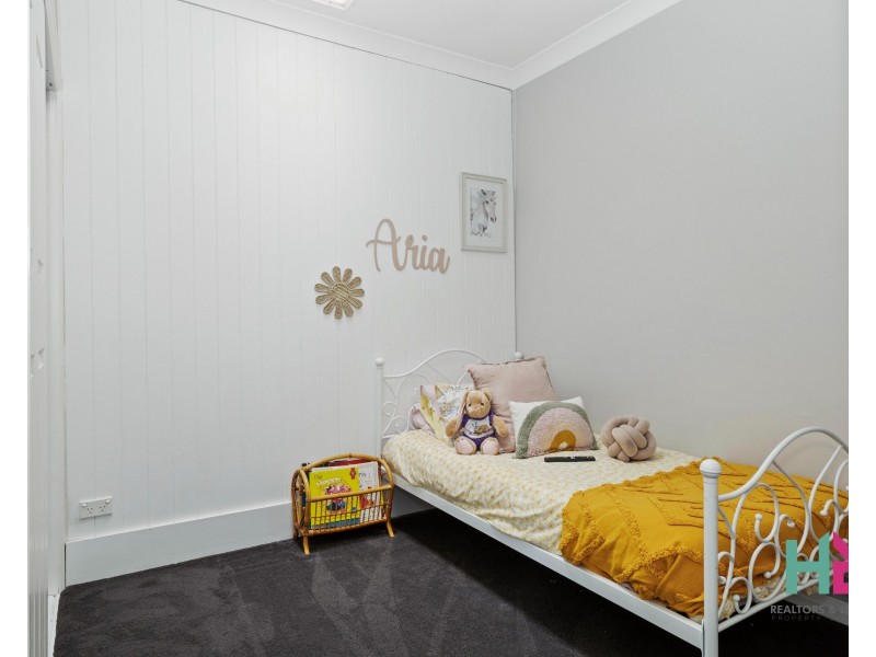 4 Amiens Street, Littleton NSW 2790