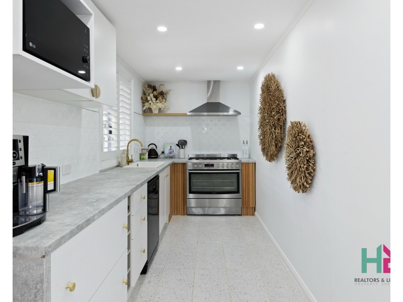 4 Amiens Street, Littleton NSW 2790