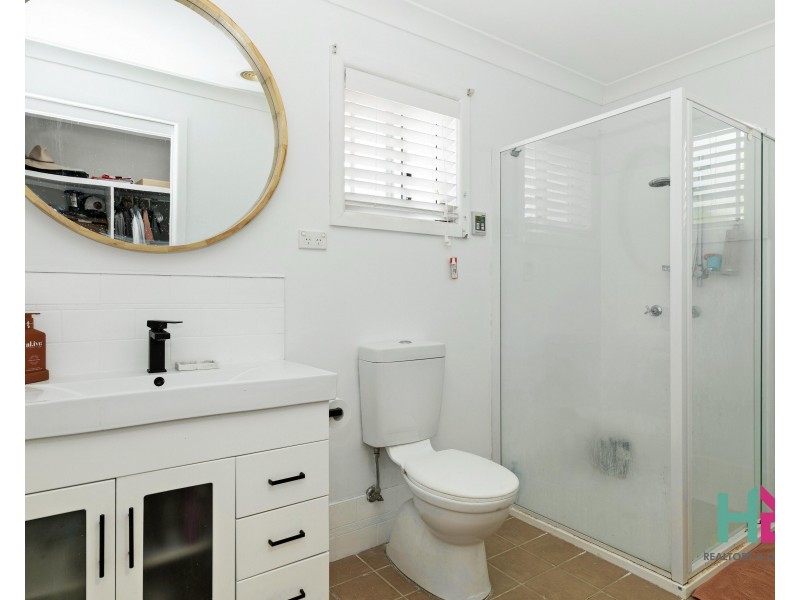 4 Amiens Street, Littleton NSW 2790