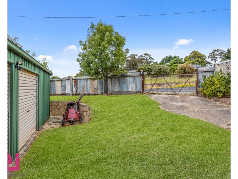 3 Limestone Street, Portland NSW 2847