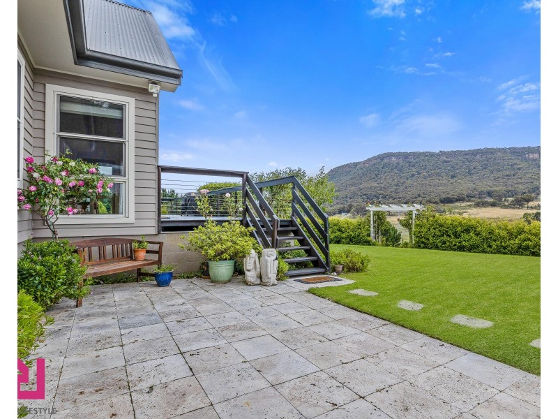 10 Dicker Drive, Little Hartley NSW 2790