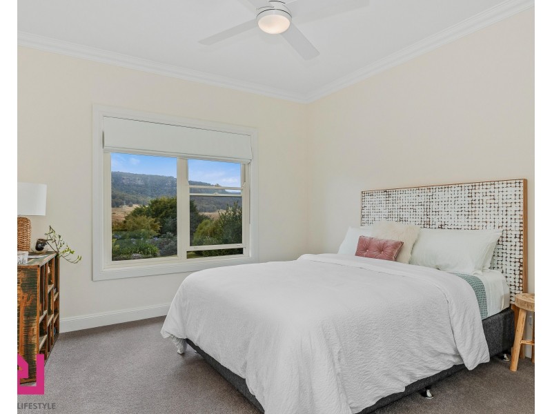 10 Dicker Drive, Little Hartley NSW 2790
