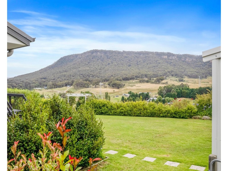10 Dicker Drive, Little Hartley NSW 2790