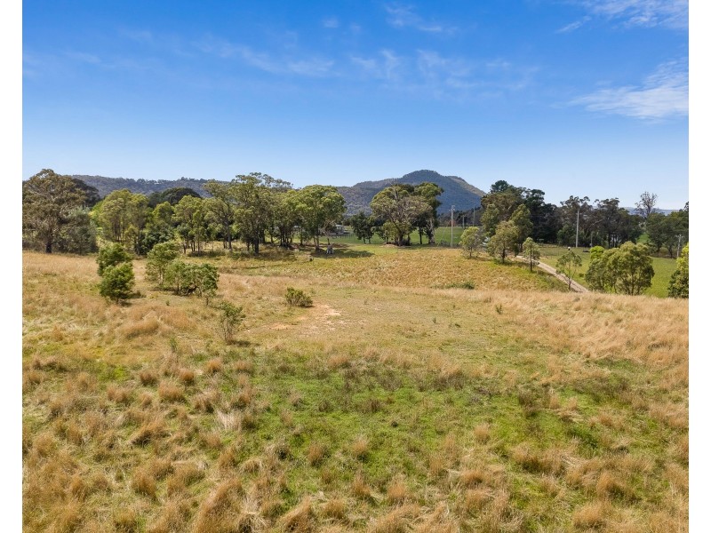 73 Bonnie Blink Drive, Little Hartley NSW 2790