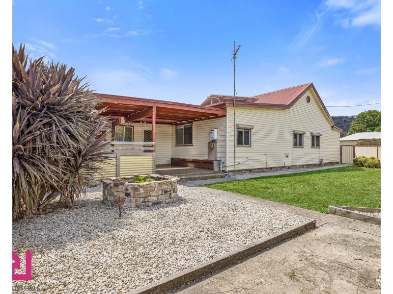 12 Guy Street, Lithgow NSW 2790