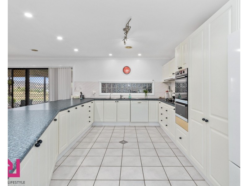 18 Walker Drive, Wallerawang NSW 2845