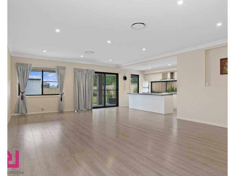 3 Surveyors Way, South Bowenfels NSW 2790