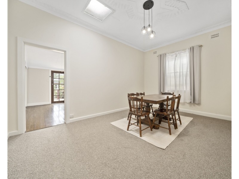 30 Chifley Road, Lithgow NSW 2790