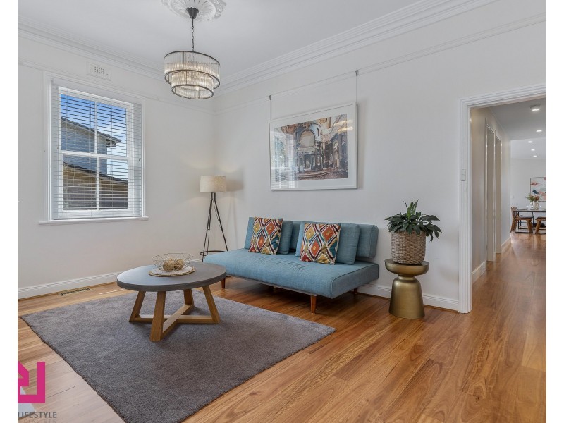 11 Park Parade, Lithgow NSW 2790