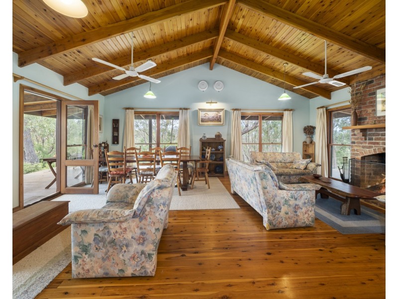 24 Cranbrook Park Road, Little Hartley NSW 2790