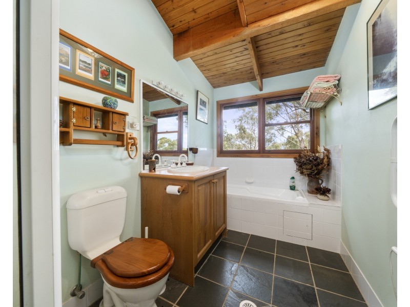 24 Cranbrook Park Road, Little Hartley NSW 2790