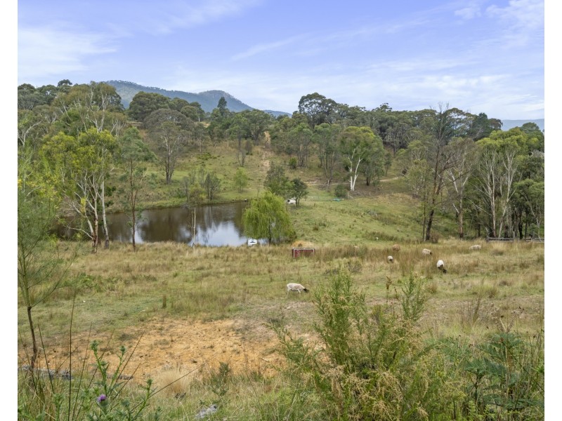 240 Baaners Lane, Little Hartley NSW 2790