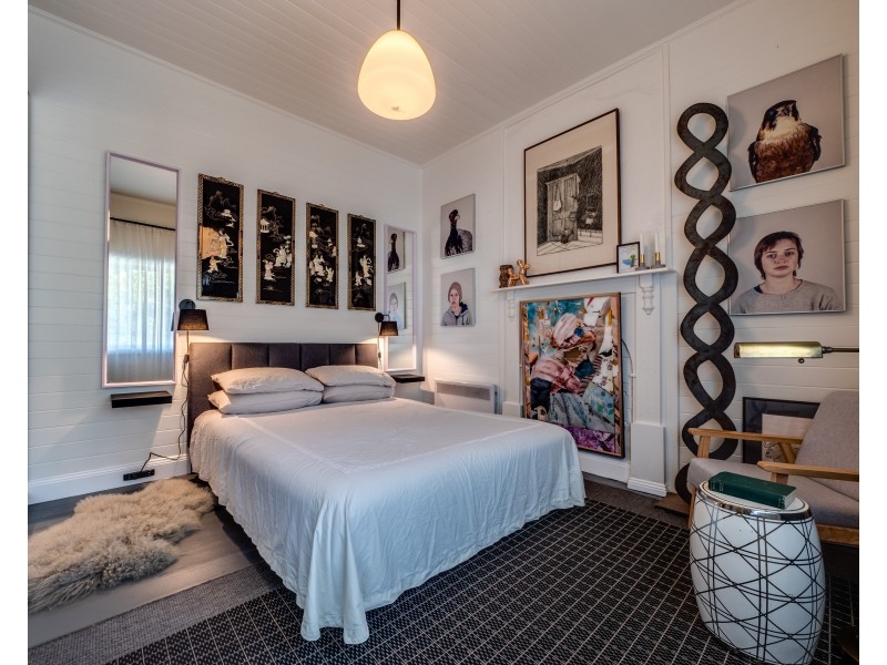 16 Burton Street, Portland NSW 2847