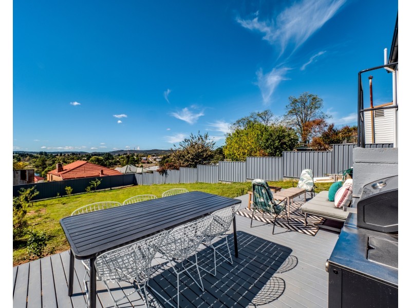 16 Burton Street, Portland NSW 2847