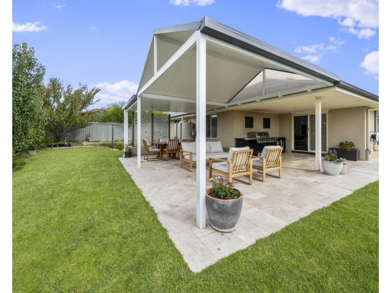 37 Hillcrest Avenue, Bowenfels NSW 2790