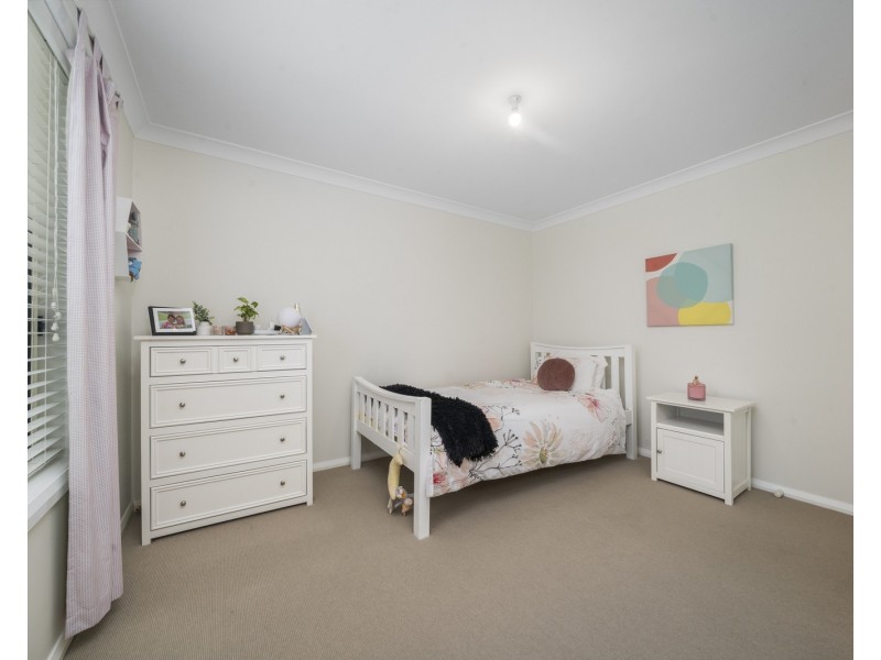 37 Hillcrest Avenue, Bowenfels NSW 2790