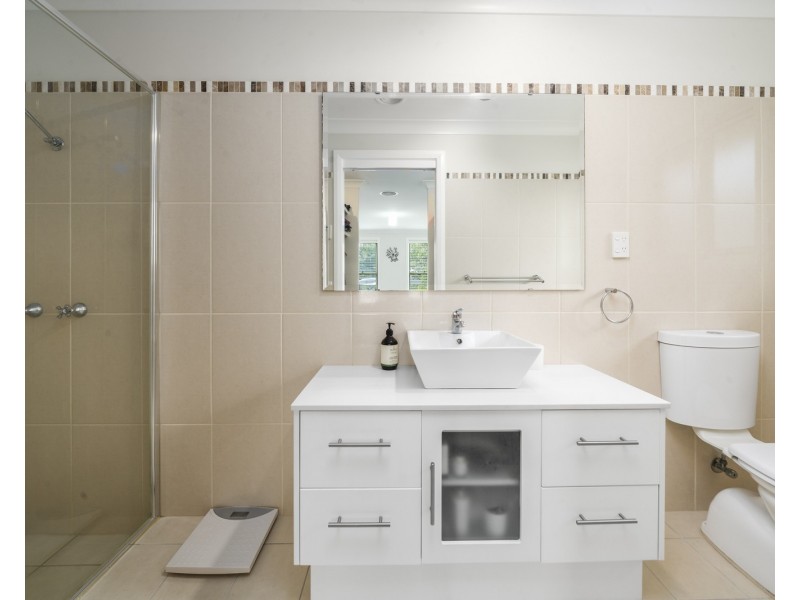 37 Hillcrest Avenue, Bowenfels NSW 2790