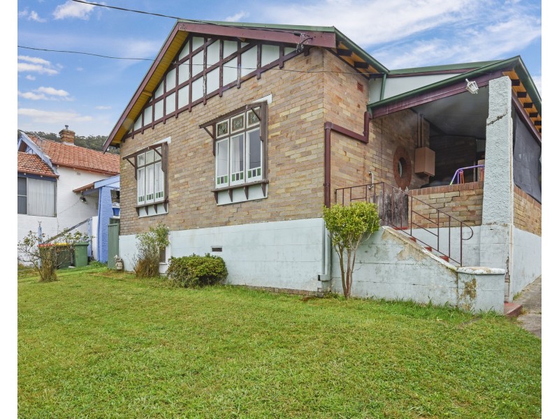 16 Hassans Walls Road, Lithgow NSW 2790
