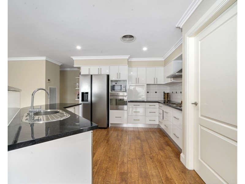 11 Purchas Street, Portland NSW 2847