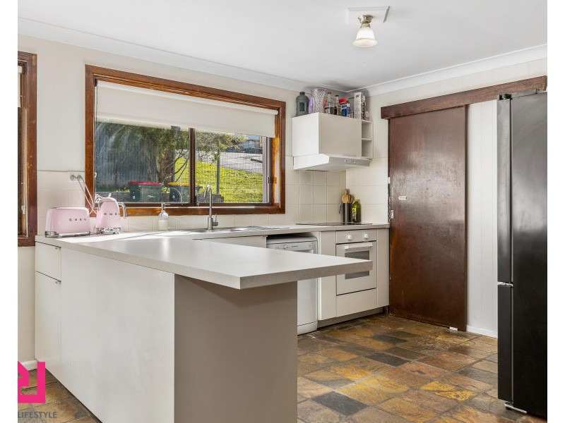 132 Macaulay Street, Morts Estate NSW 2790