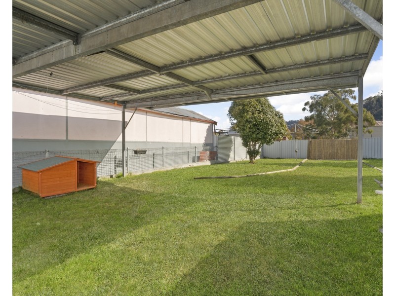 128 Inch Street, Lithgow NSW 2790