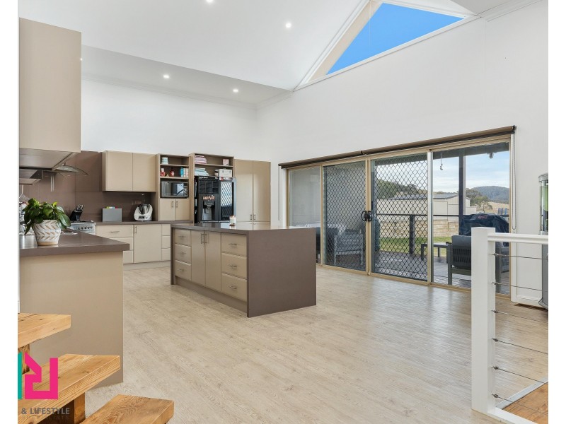 5 Stockade Close, South Bowenfels NSW 2790