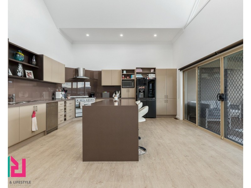 5 Stockade Close, South Bowenfels NSW 2790