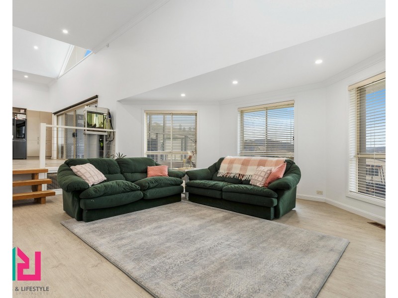 5 Stockade Close, South Bowenfels NSW 2790