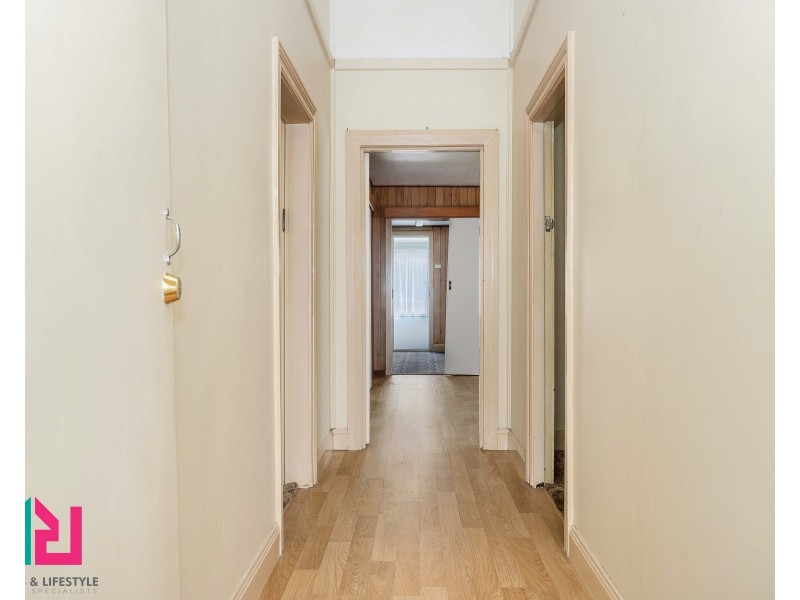 4 Read Avenue, Lithgow NSW 2790
