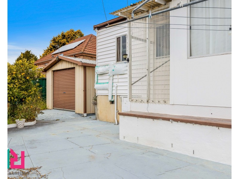 4 Read Avenue, Lithgow NSW 2790