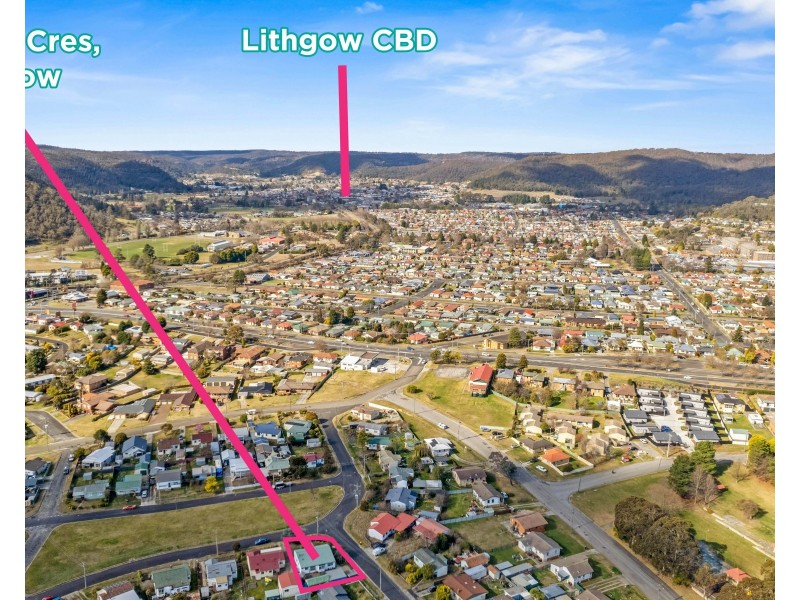 16 Outer Crescent, Bowenfels NSW 2790