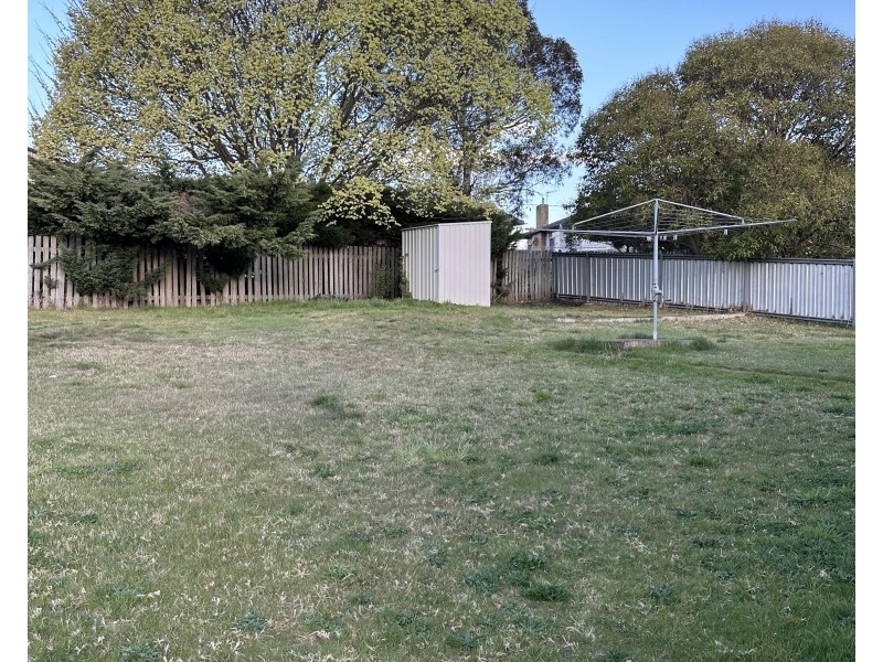 14 Hume Avenue, Wallerawang NSW 2845